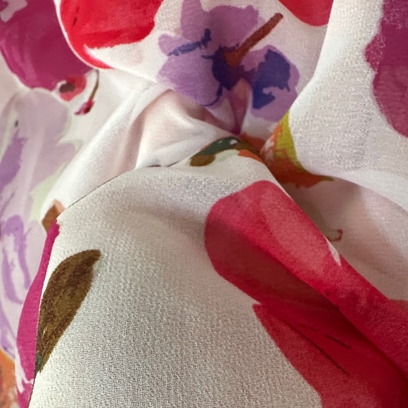 CABI | Passion Floral Sheer Blouse in Red and Pink - Picture 7 of 16